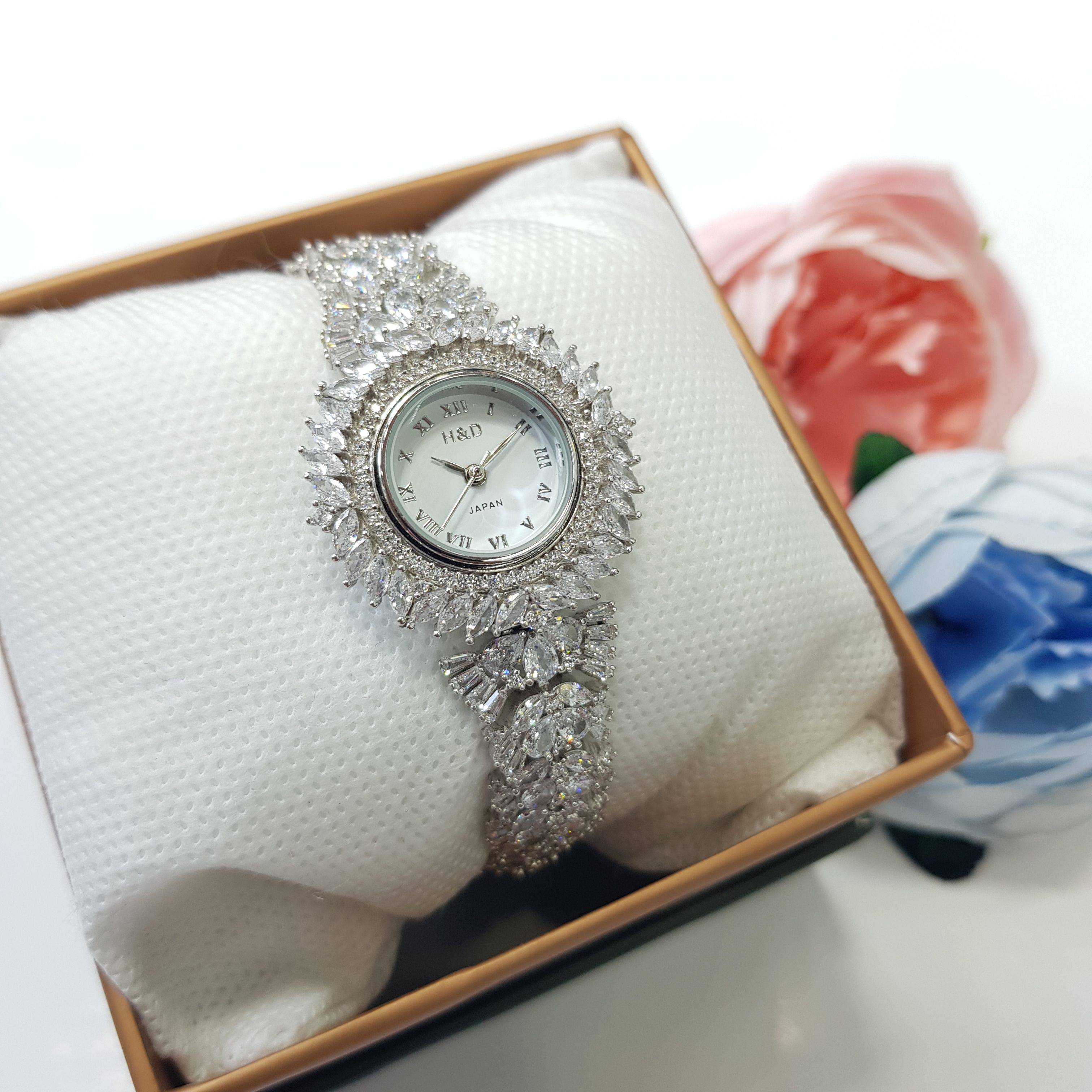 ساعت نقره زنانه جواهری مجلسی مدل sa03