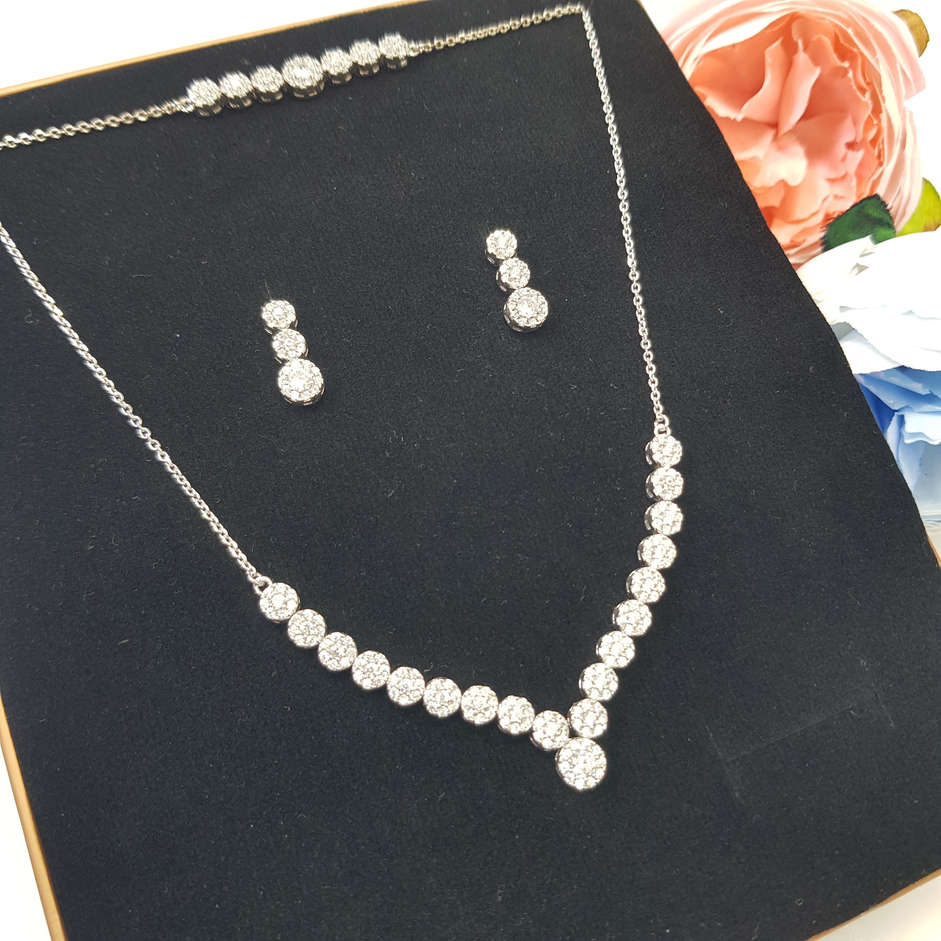 سرویس زنجیری نقره جواهری مجلسی مدل SA01