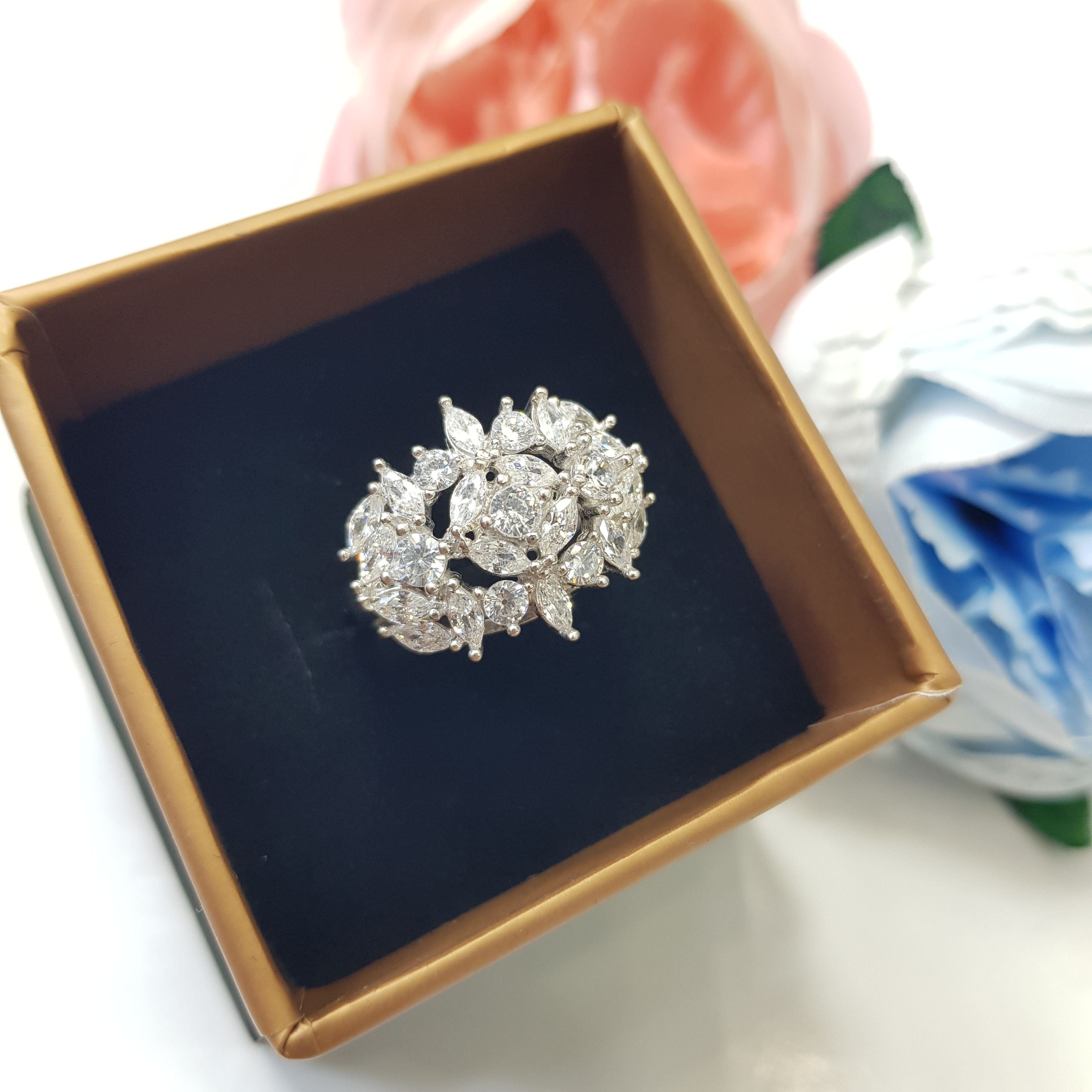 انگشتر نقره زنانه جواهری مدل SA13